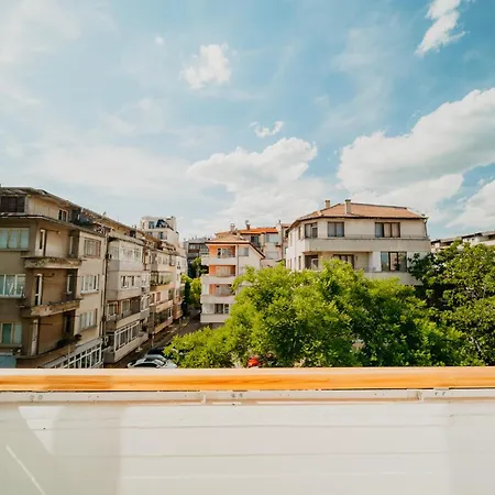 Avenue Center Sea Garden Appartamento Varna